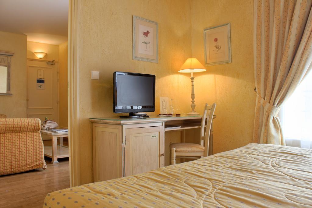 Villa Alessandra Paris Værelse billede